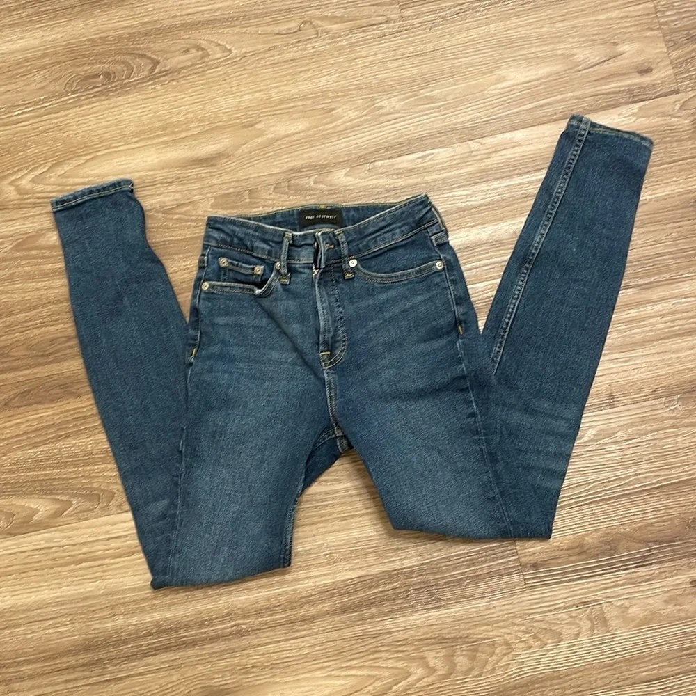 Free Assembly Jeans - Picture 5 of 10
